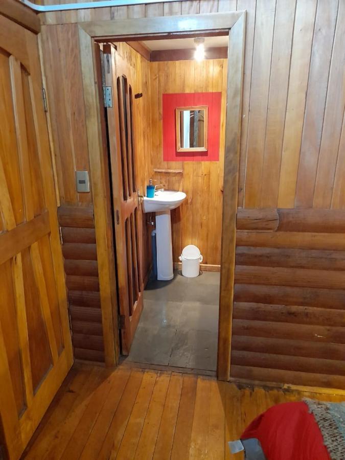 Parador Darwin Cucao Екстериор снимка