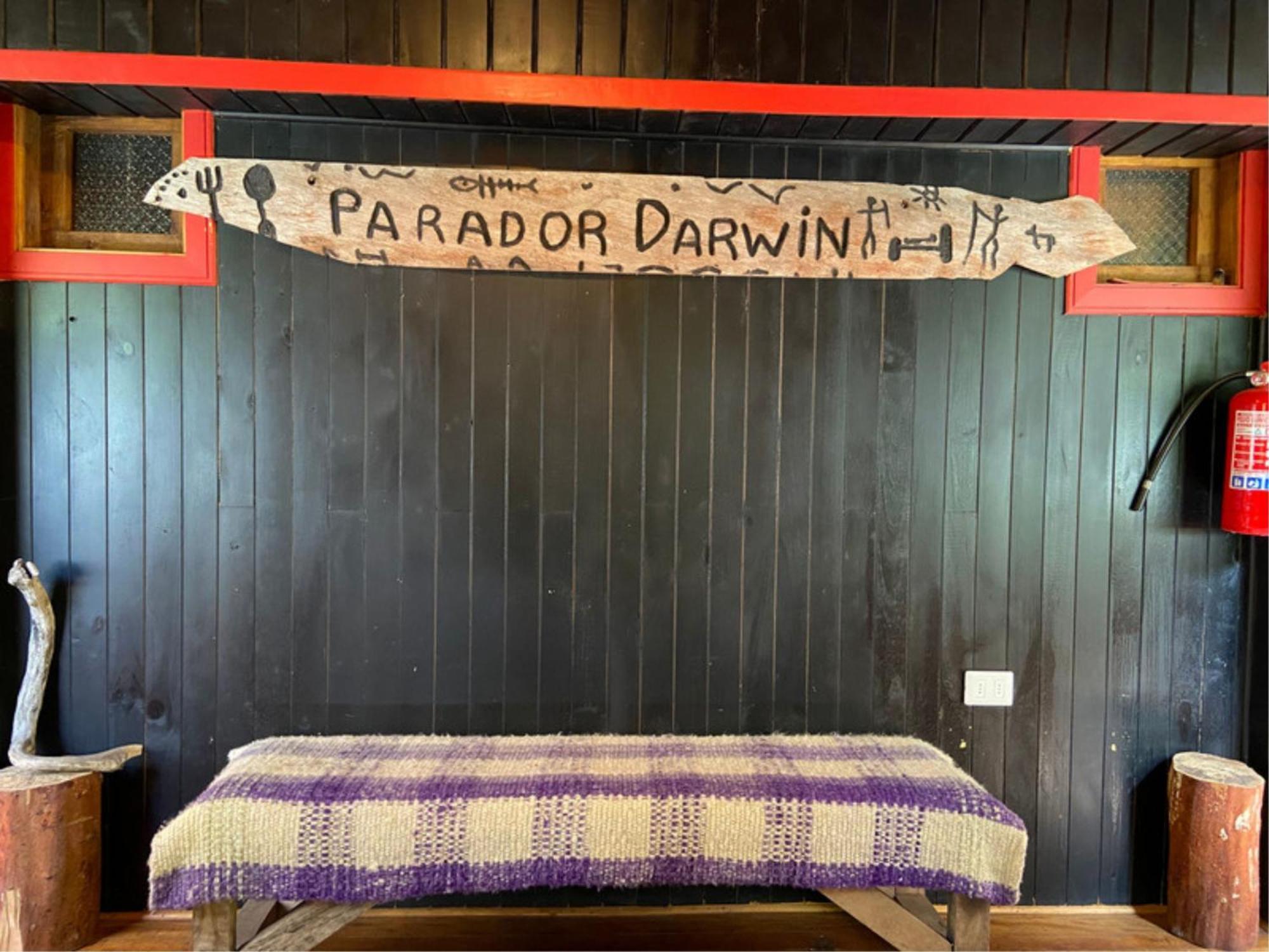 Parador Darwin Cucao Екстериор снимка