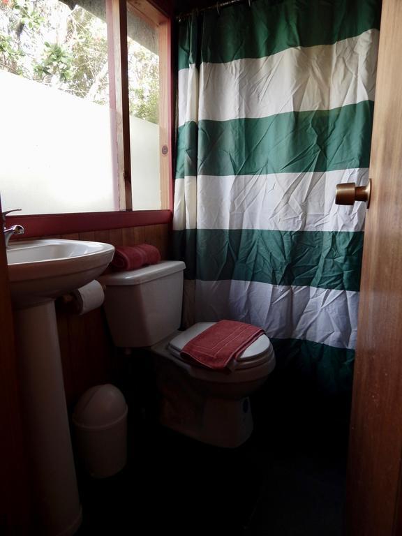 Parador Darwin Cucao Екстериор снимка
